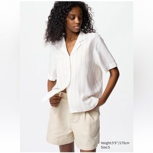 UNIQLO Linen blend open collar shirt